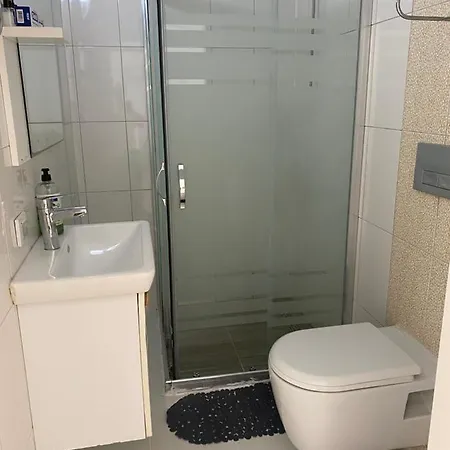Akbuek Palace Apartment *