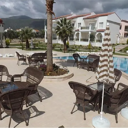 Akbuek Palace Apartment
